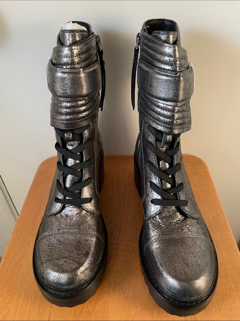 DKNY Basia Combat Boot New Size 7.5